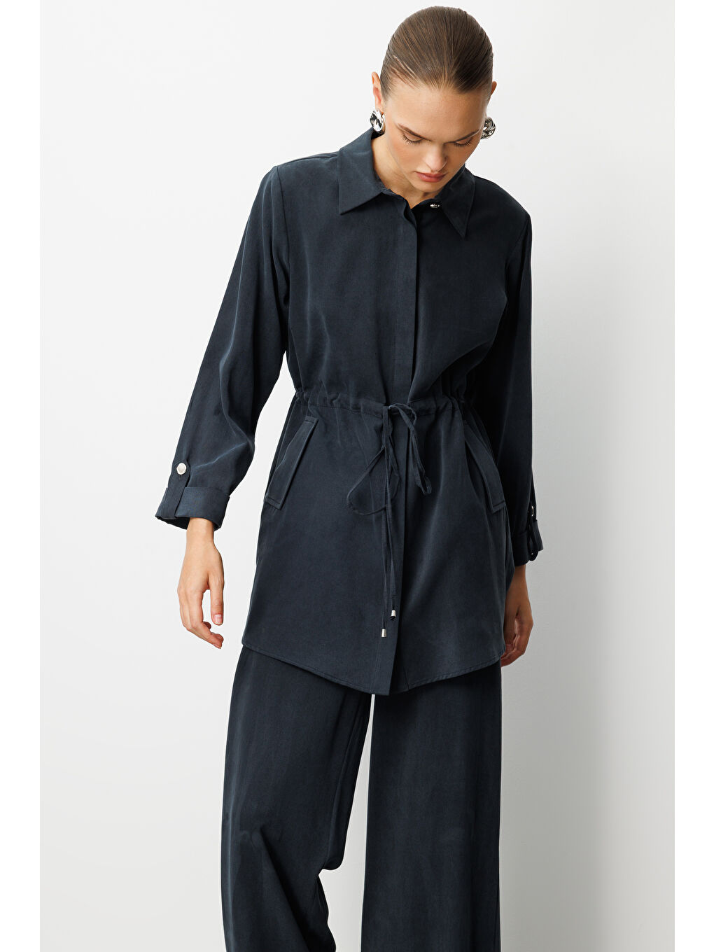 Beli Büzgülü Siyah Cupro Tunik-1