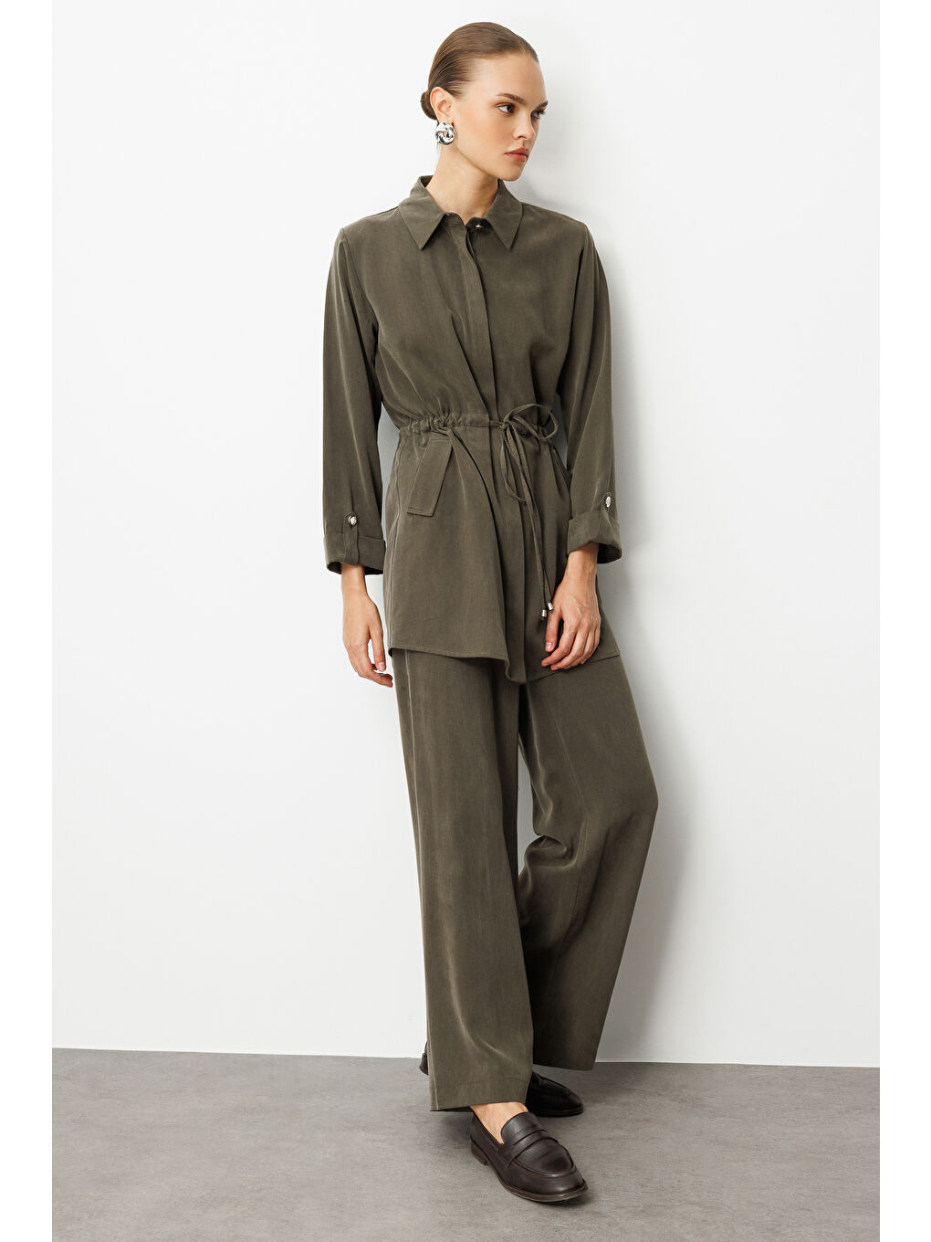 Beli Büzgülü Haki Cupro Tunik-2