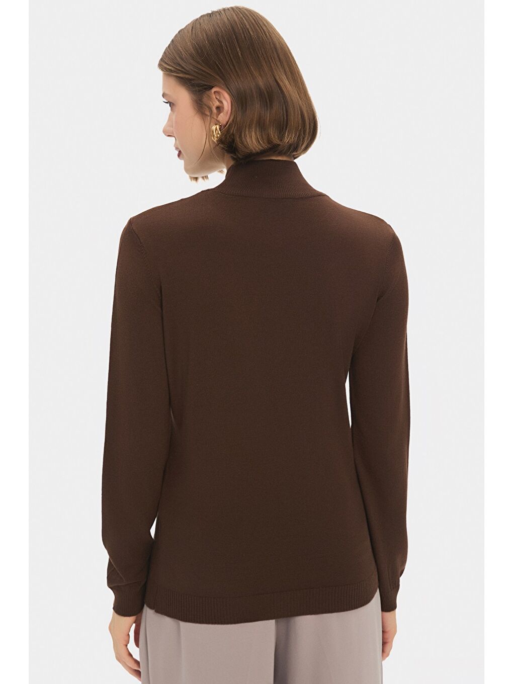 Kahverengi Yarım Balıkçı Yaka Kadın Triko Kazak-4