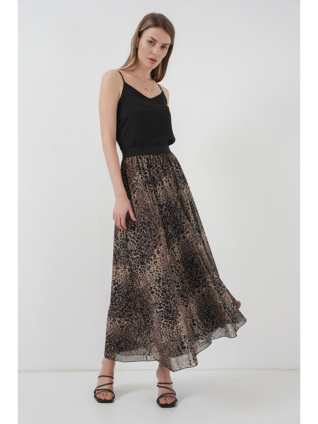 8032 Uzun Şifon Etek - Bej-2