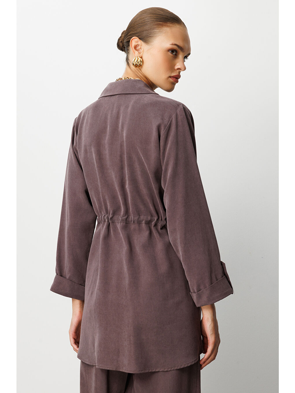 Beli Büzgülü Kahverengi Cupro Tunik-3