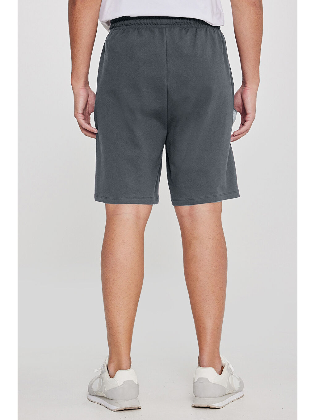 Erkek Koyu Antrasit Pamuklu Rahat Nefes Alabilen 2 İplik Cepli Örme Standart Fit Normal Kesim Şort-4