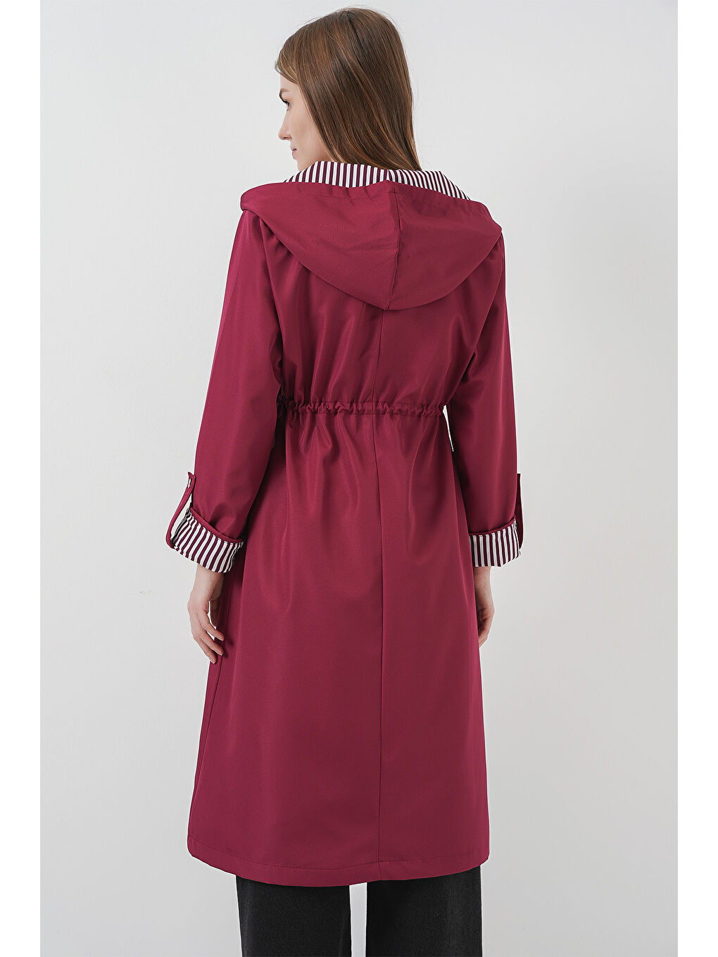 9091 Beli Büzgülü Kapüşonlu Trençkot   Y Bordo-5