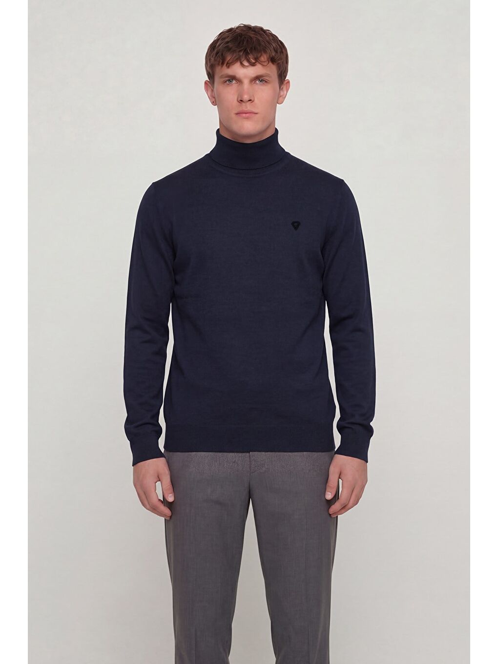 Giotelli Erkek Lacivert Dar Kesim Slim Fit Yünlü Düz Balıkçı Yaka Triko Kazak