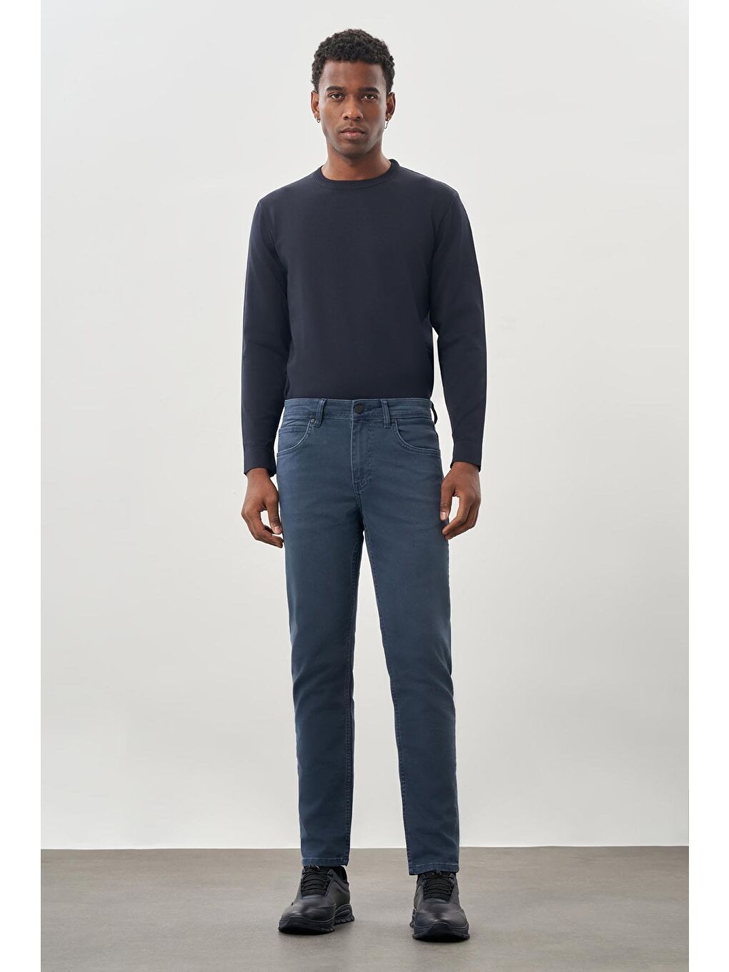 İndigo Mavi Düz Gabardin Pamuklu 5 Cep Slim Fit Casual Denim Jean Pantolon 1023245158-1