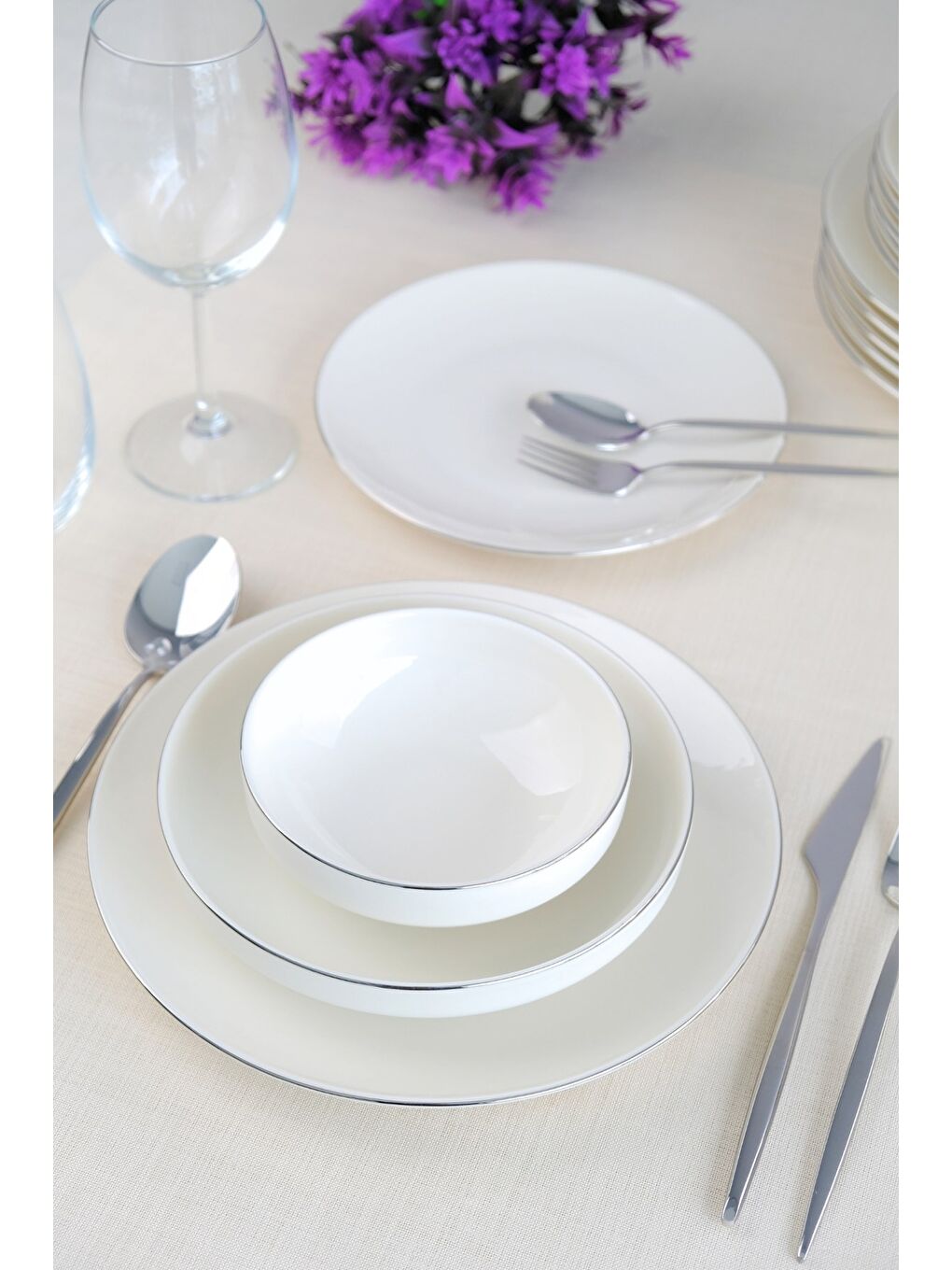 Beyaz Sofia Platin Porselen Yemek Takımı 24 Parça 6 Kişilik-2