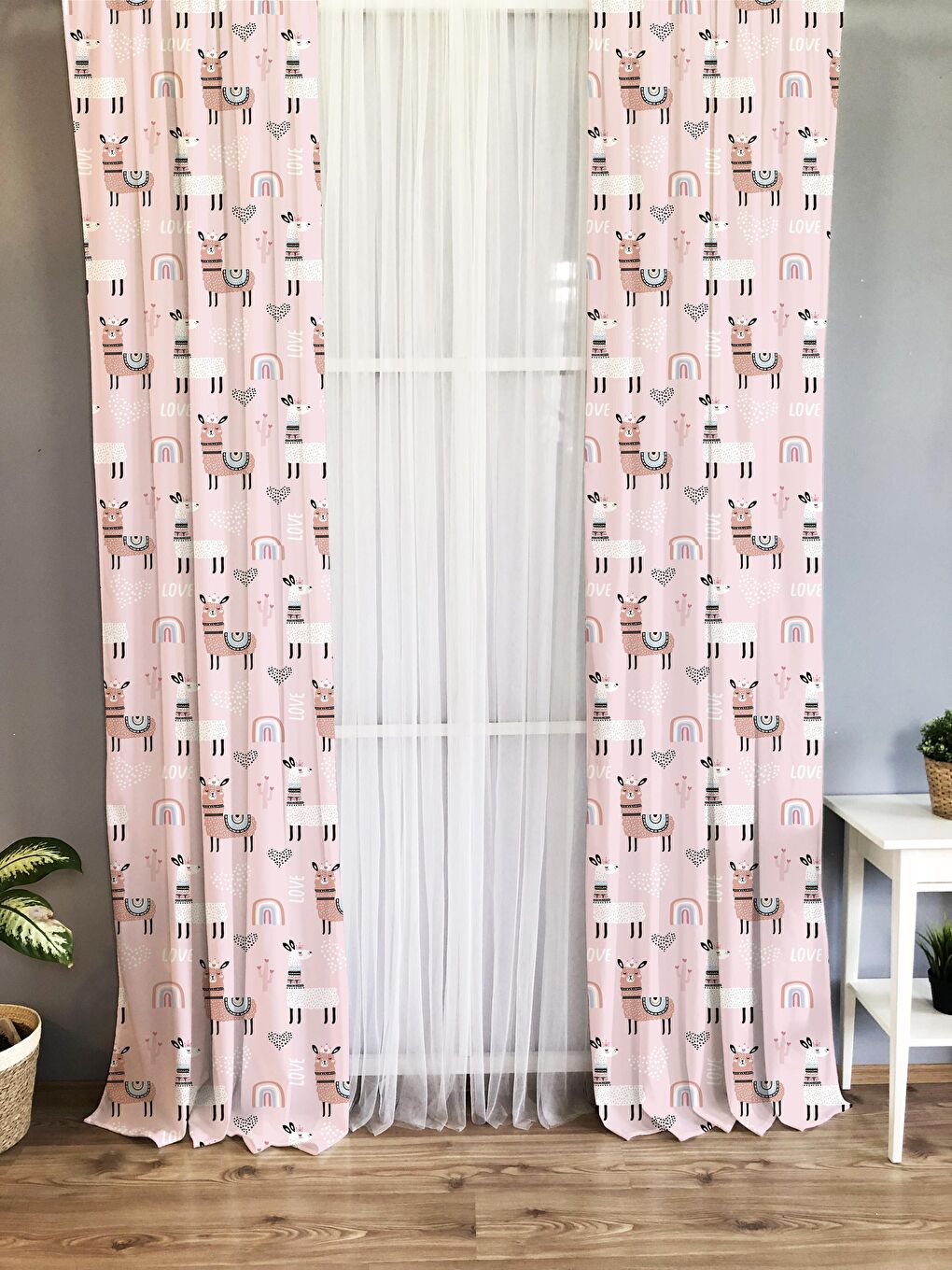 Karışık Lama Desenli Çocuk Ve Bebek Odası TEK KANAT Fon Perde