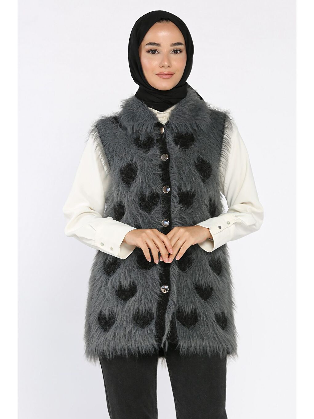 Gri Kadın Kalpli Sakallı Triko Yelek (s-m-l Uyumludur)-2