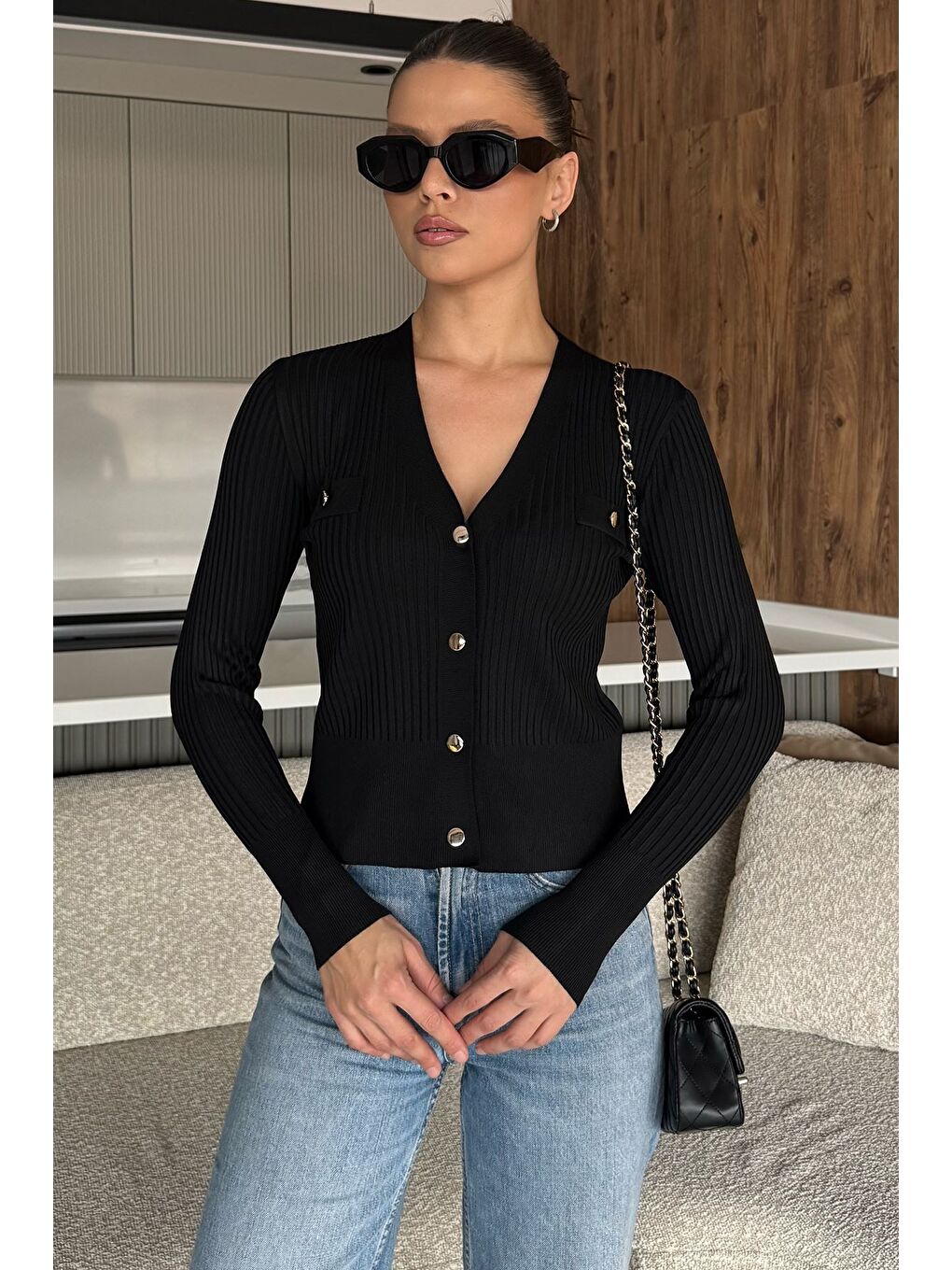 Siyah Kadın Kendinden Çizgi Desenli Gold Düğme Detaylı Triko Hırka (s-m-l Beden Uyumludur.)