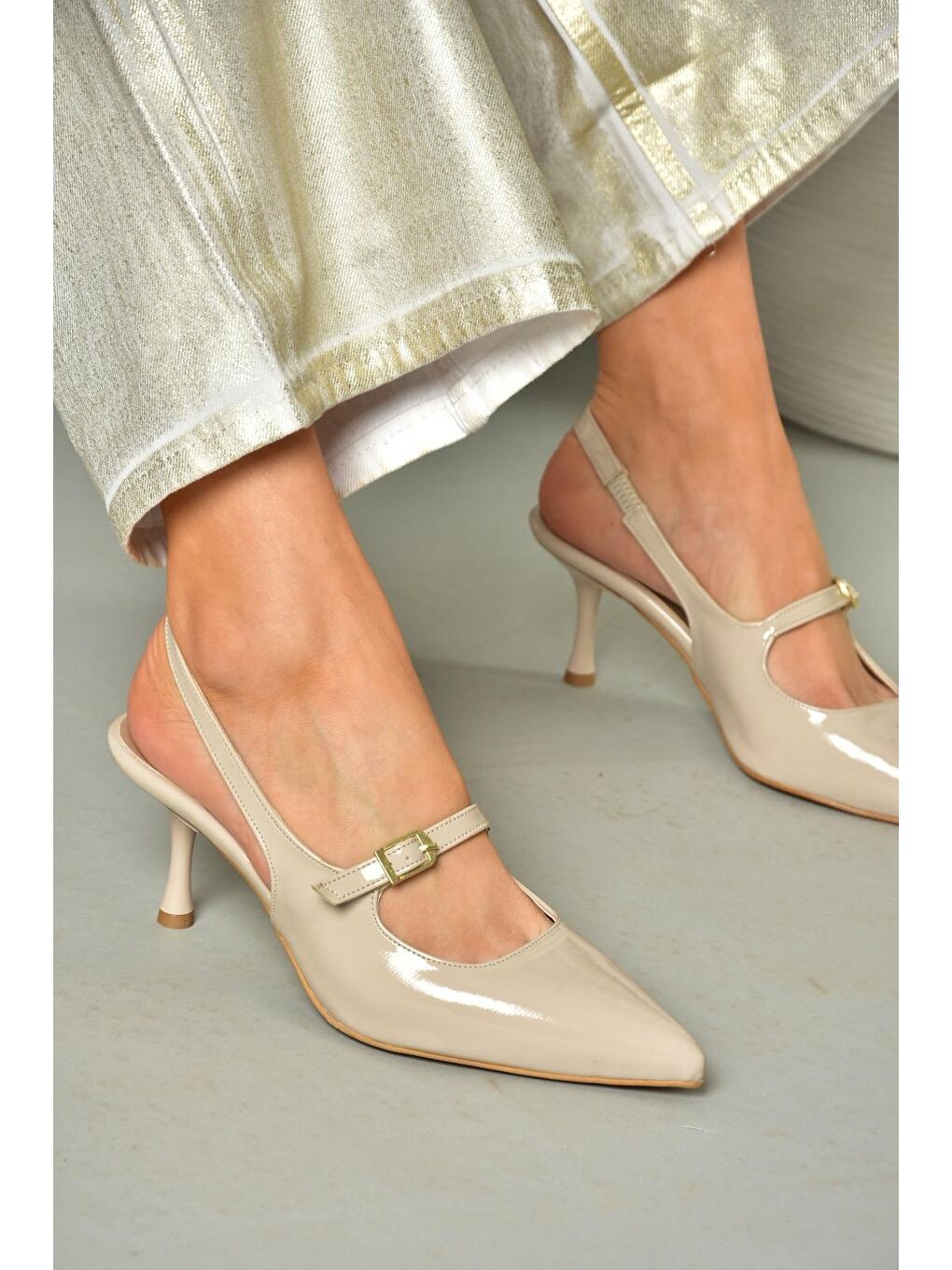 S4042006 Bej Kadın Topuklu Ayakkabı-3