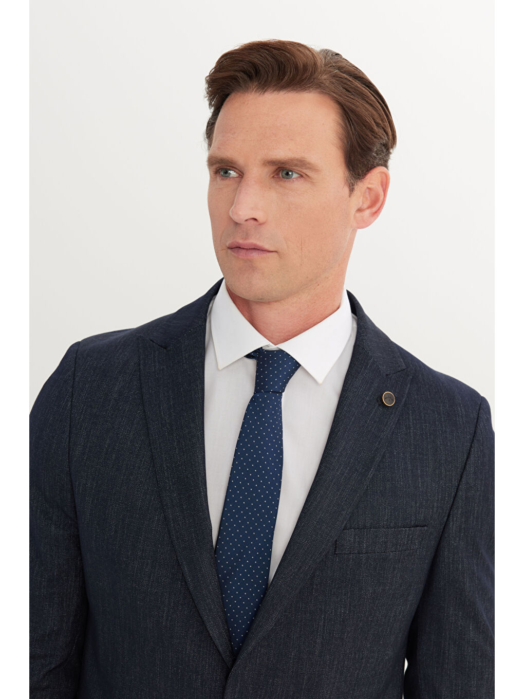 Erkek Lacivert Slim Fit Dar Kesim Kırlangıç Yaka Desenli Torba Cepli Takım Elbise-5