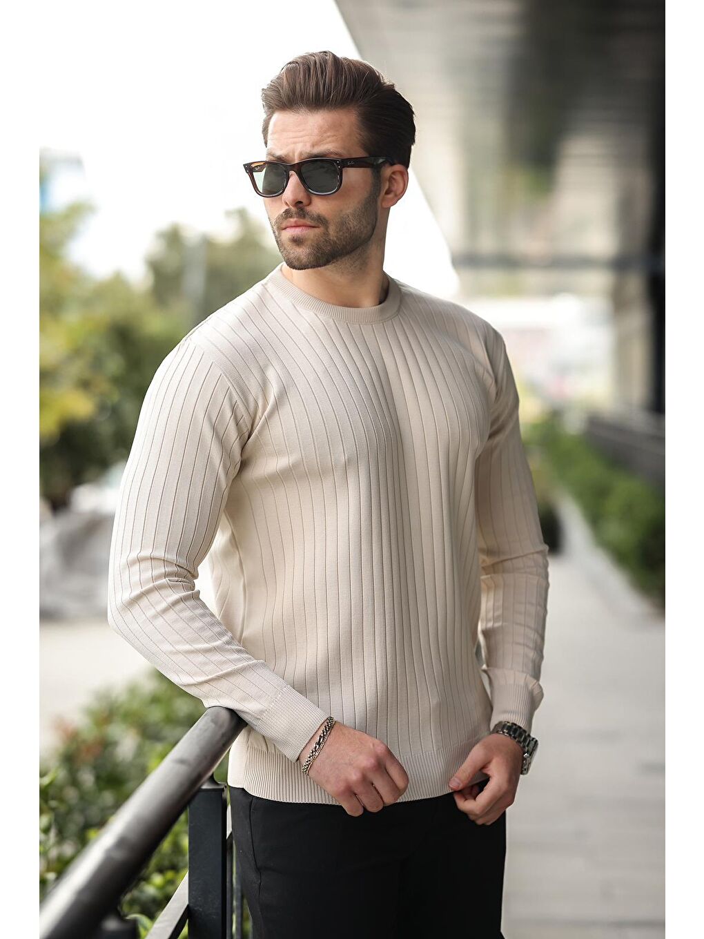 Bej Taş Rengi Bisiklet Yaka Çizgili Uzun Kollu Kazak E7273-1