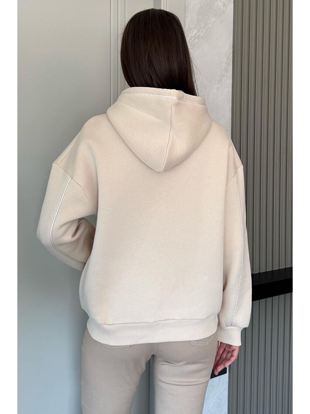 Bej Kadın Kapüşonlu Baskılı Şardonlu Sweatshirt-3
