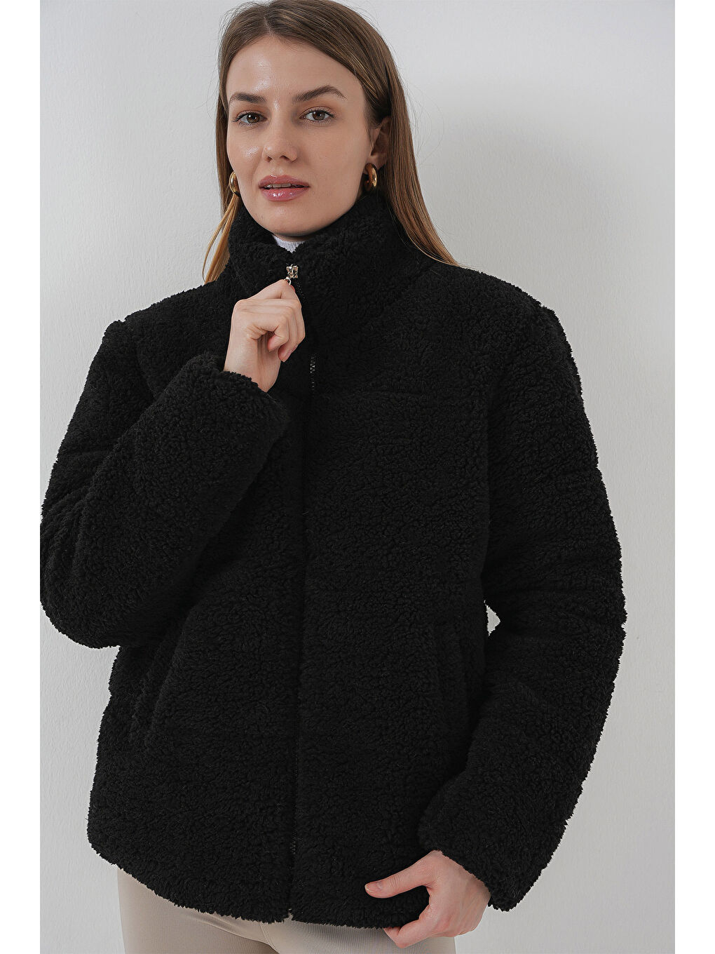 5178 Astarlı Pelüş Mont   Siyah-4