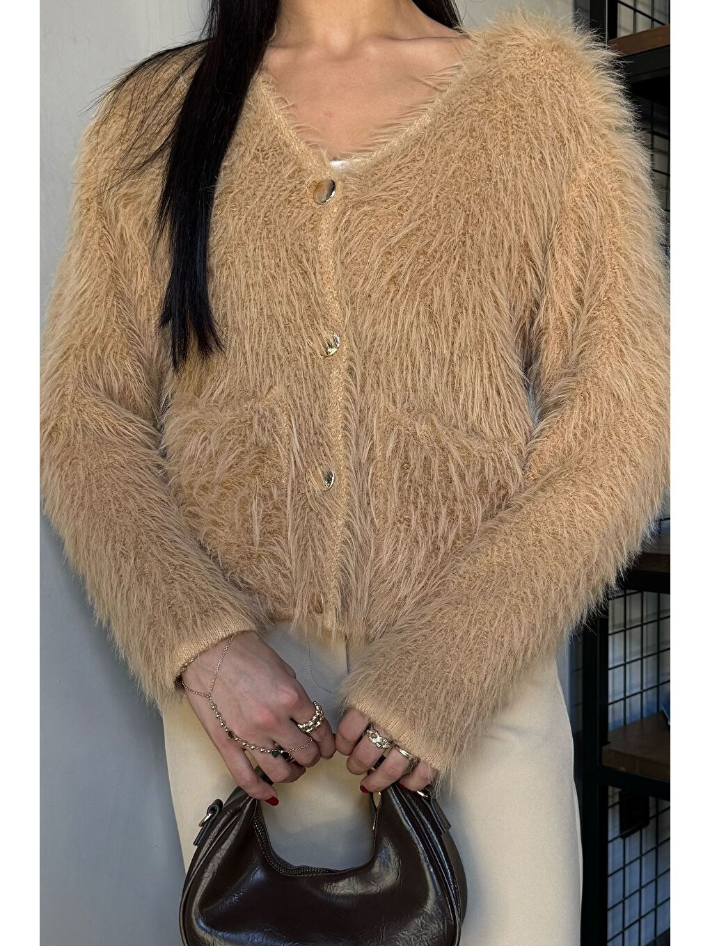 Ekru Kadın Çift Cepli Gold Düğme Detaylı Sakallı Yumoş Triko Hırka (s-m-l-xl Beden Uyumludur.)-2