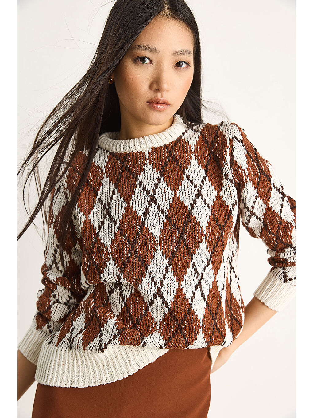 Ekru Kadın Baklavalı Kazak-4