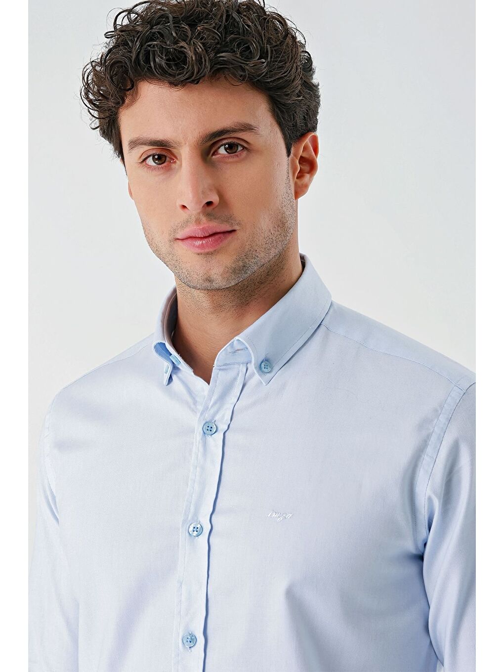 Koyu Mavi Uzun Kollu Oxford Cepsiz %100 Pamuk Klasik Slim Fit Dar Kesim Gömlek 1004240188-5