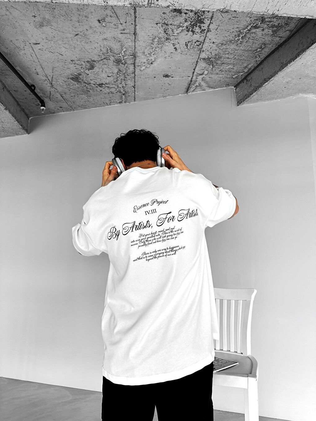 Erkek Oversize Bisiklet Yaka Tişört Beyaz-1