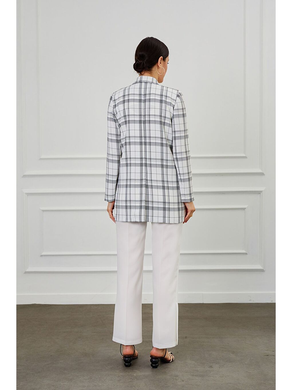 Yan Paça Yırtmaçlı Ekru Pantolon-2