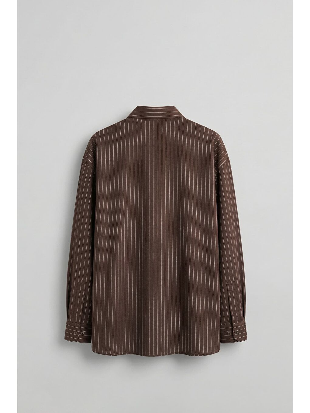 Erkek Oversize Çizgili Keten Karışımlı Uzun Kollu Gömlek Kahverengi-1