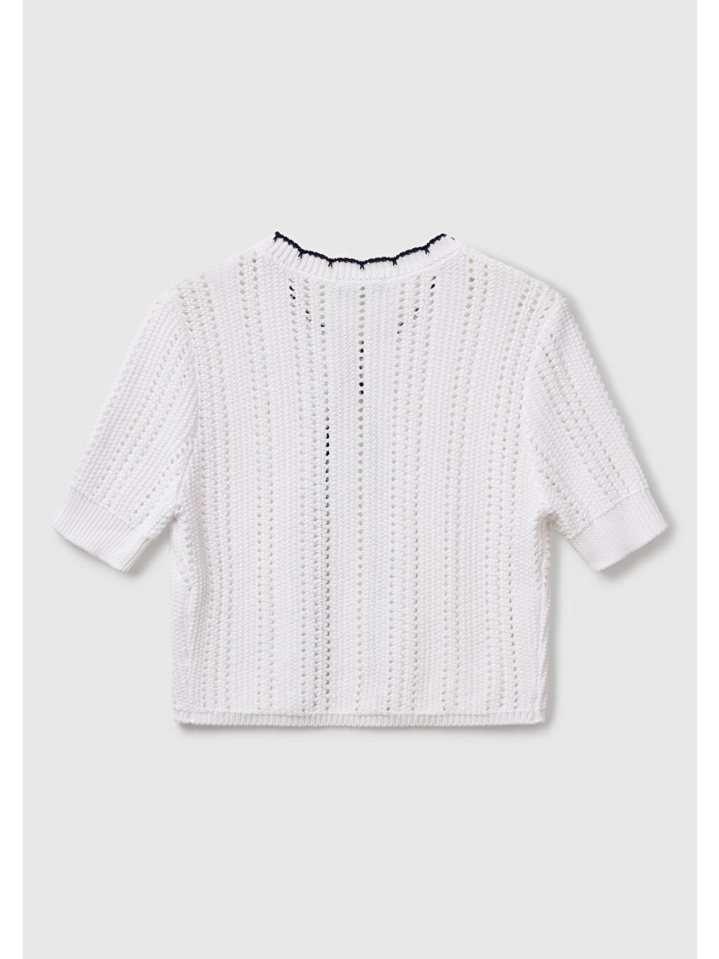 Kadın Beyaz %100 Pamuk Slim Fit Kısa Kollu Hırka-2