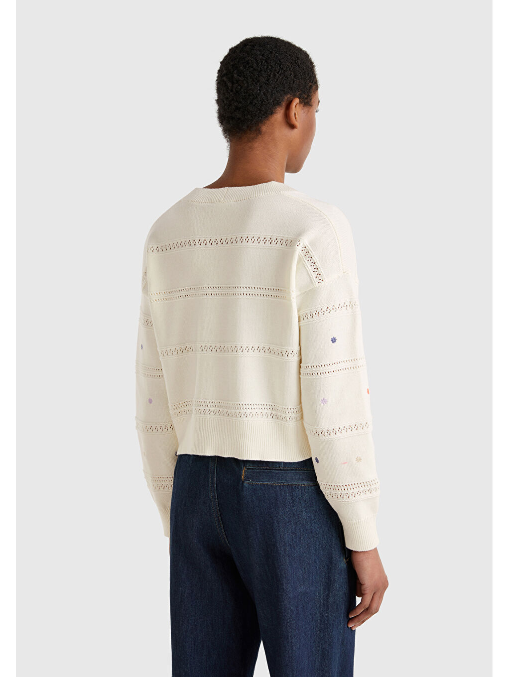 Ekru Kadın Krem %100 Pamuk Çiçek İşlemeli Nervür Detaylı Düşük Omuzlu Hırka-2