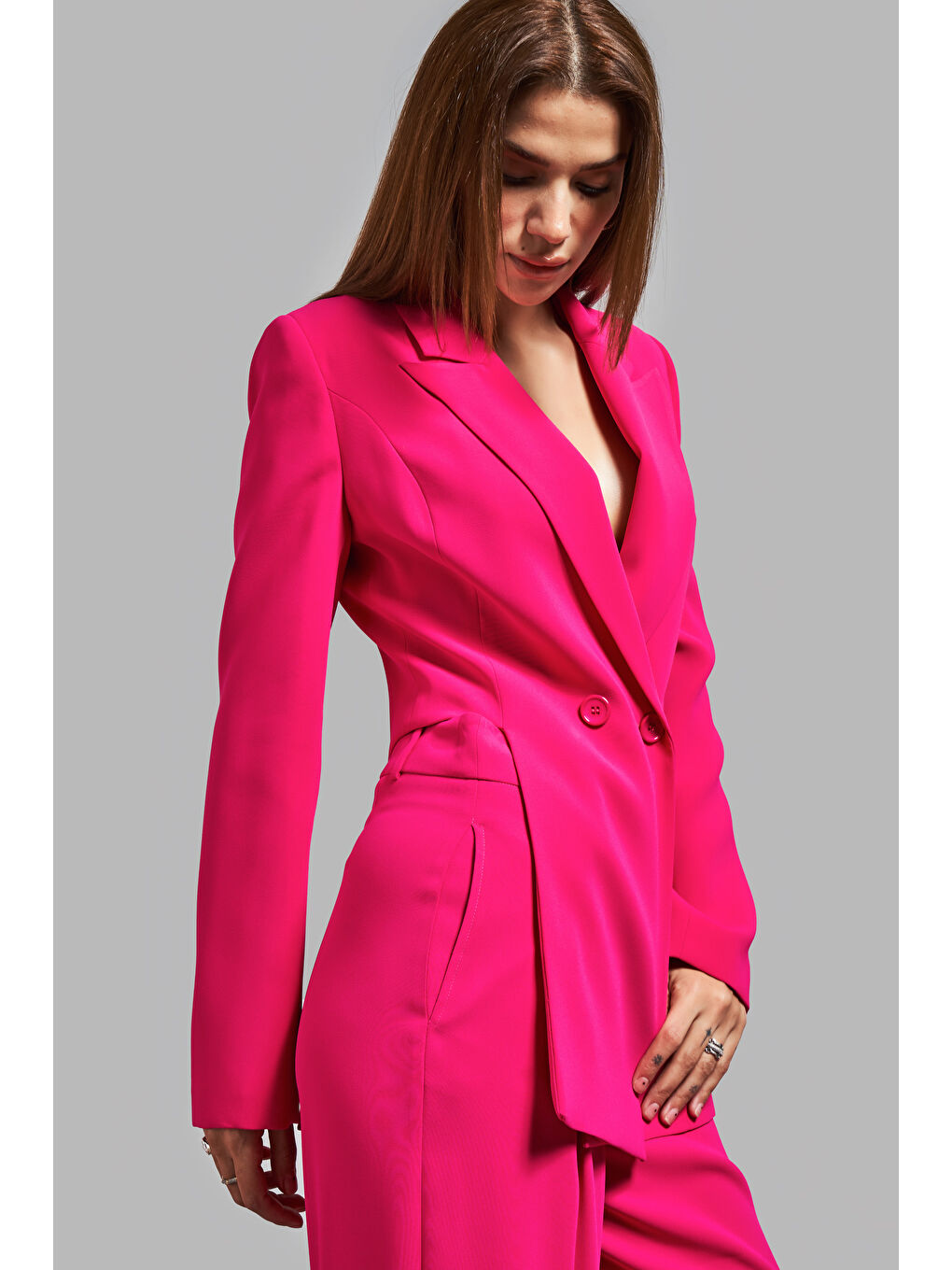 Kadın Fuşya Renk Yandan Yırtmaçlı İçi Astarlı Tasarım Blazer Ceket-4