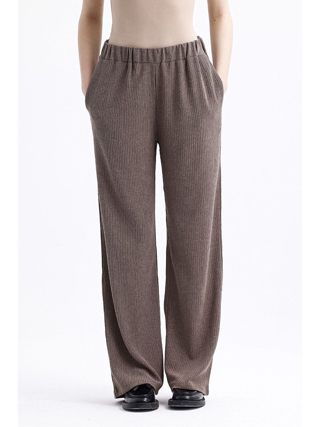 Kahverengi Çizgi Burgulu Sütlü Kahve Pantolon-3