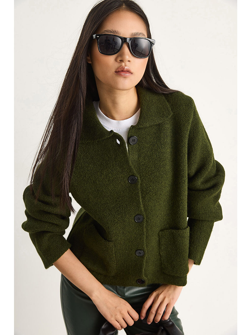 Yeşil Kadın Cepli Hırka-3