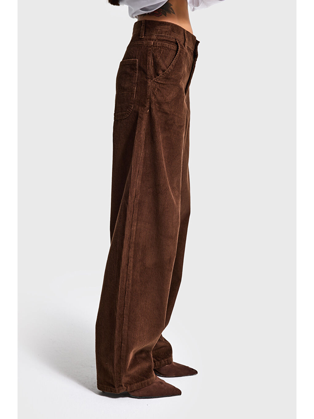 Kadın Kahverengi 8-26w5-42 Skater Fit Fitilli Velvet Kadife Kumaş Pantolon-4