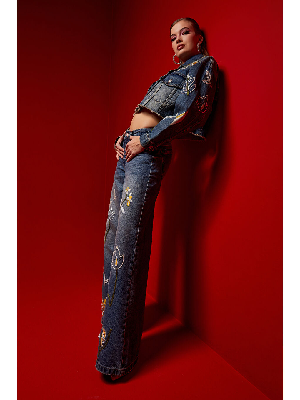 Mavi Kadın Jean Rengi 2S575 Çiçek Nakışlı Bol Kesim Denim-2