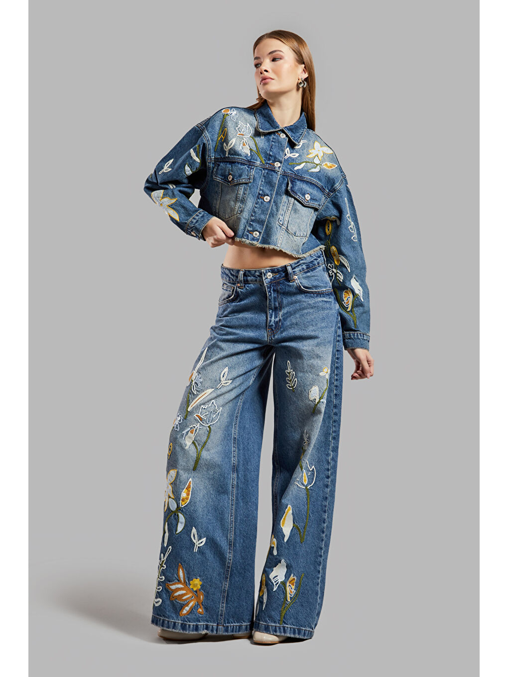 Mavi Kadın Jean Rengi 2S575 Çiçek Nakışlı Bol Kesim Denim-5