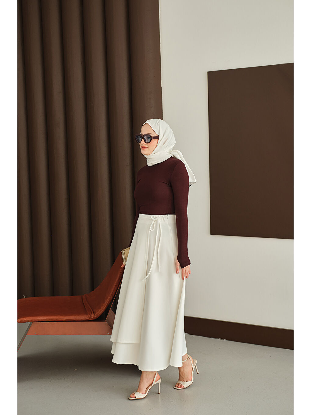 Kadın Kurdele Detay Etek Beyaz
