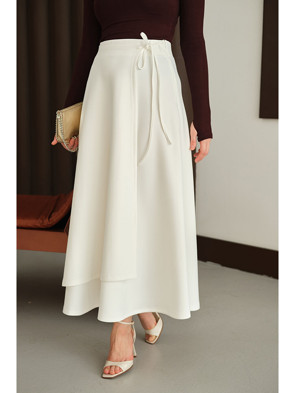 Kadın Kurdele Detay Etek Beyaz-2