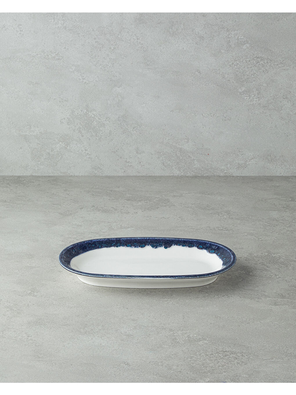 Larry Porselen Kayık Tabak 29 cm Lacivert