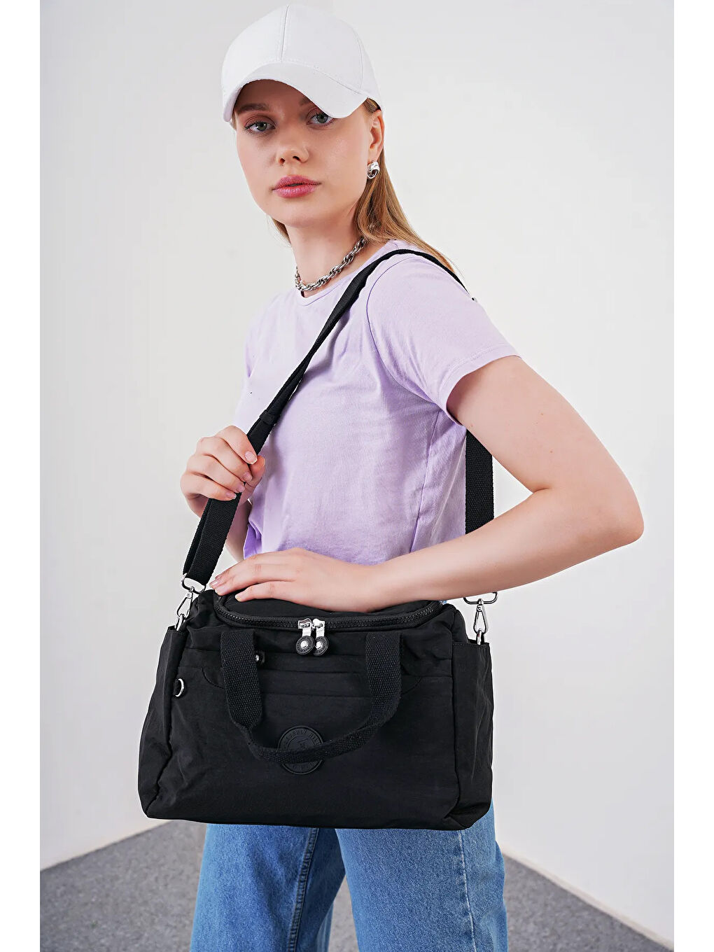 Siyah Çıkarılabilir Askılı Kadın El Çantası BHPC6012-5