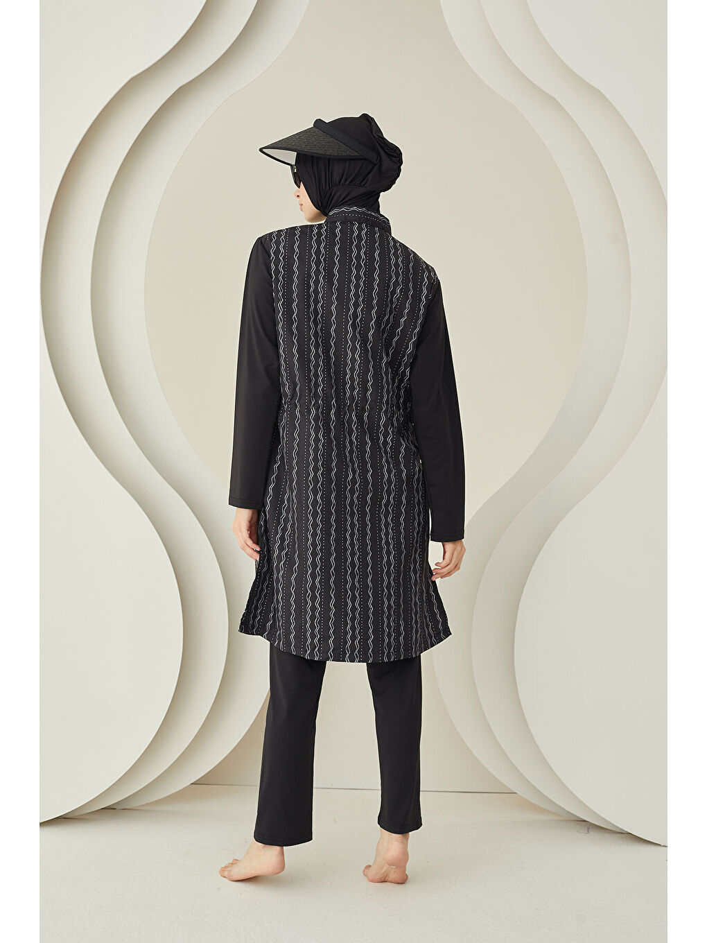 Siyah Çizgi Desenli Dokuma Tesettür Mayo-3