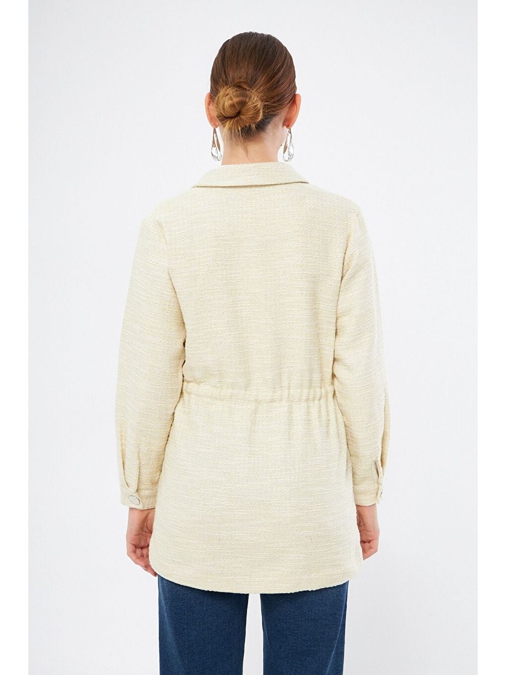 Beli Bağcıklı Ekru Ceket-2