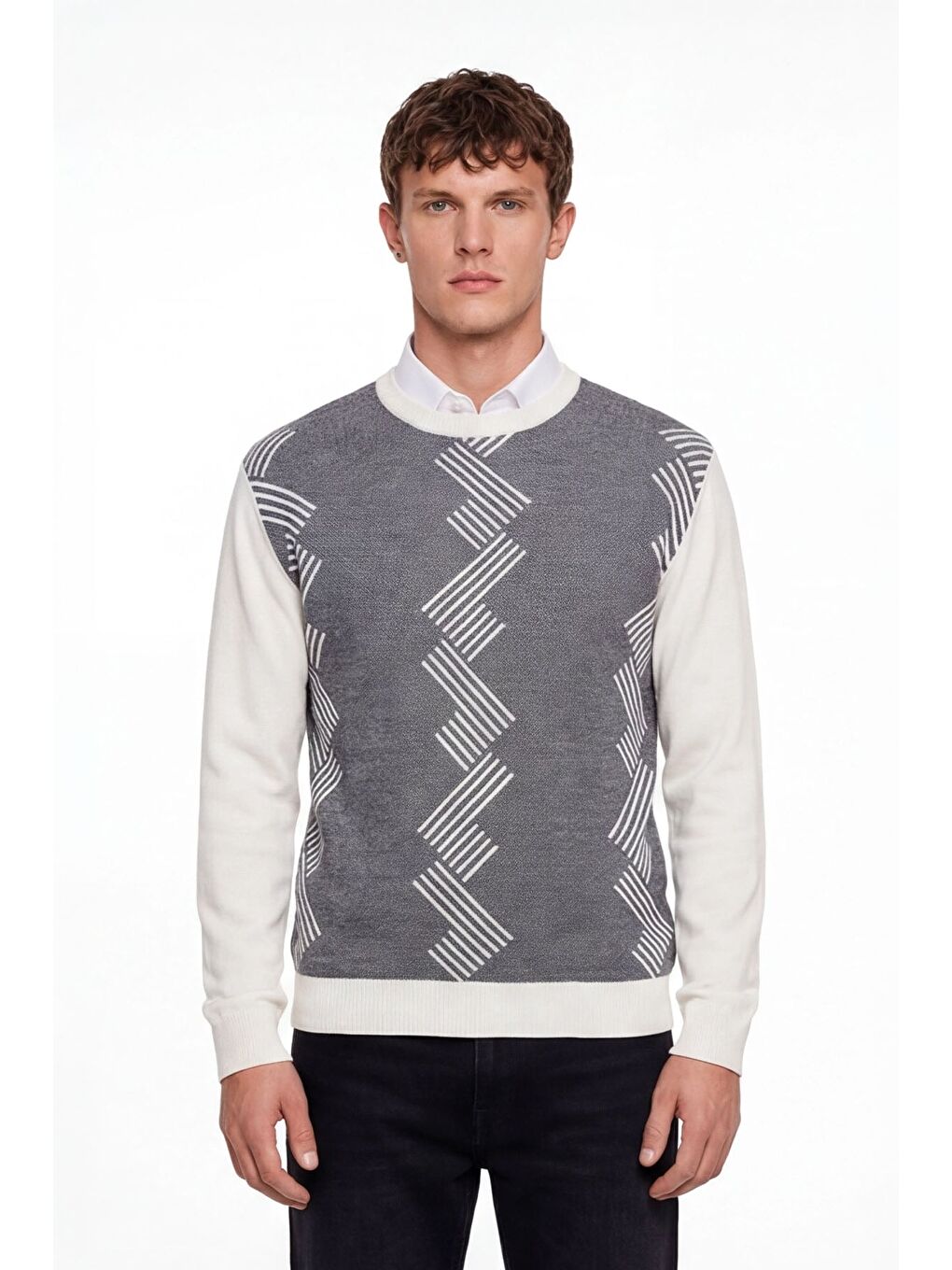 Beyaz Erkek Kemik Normal Kesim Regular Fit Yünlü Desenli Bisiklet Yaka Triko Kazak