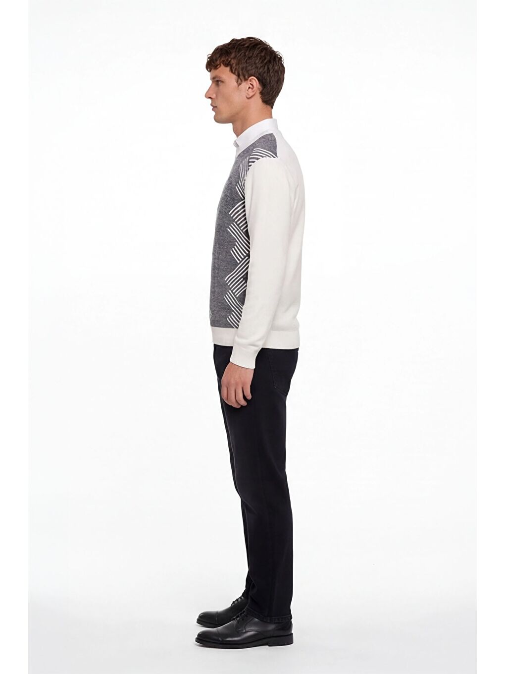 Beyaz Erkek Kemik Normal Kesim Regular Fit Yünlü Desenli Bisiklet Yaka Triko Kazak-2