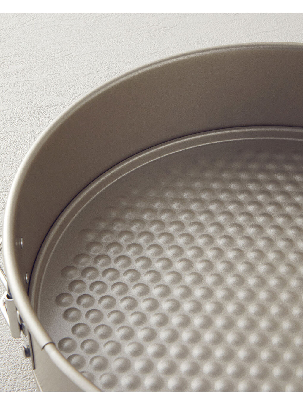 Kahverengi Patisserie Clamp Karbon Çelik Kek Kalıbı 28 cm-2