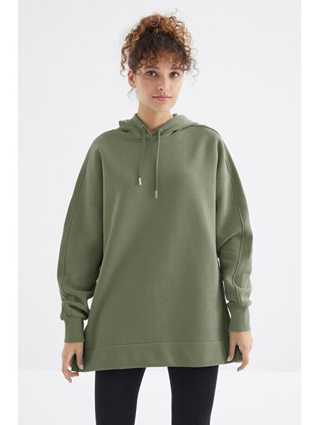 TOMMYLIFE Yeşil Çağla Reglan Kol Basic Kapüşonlu Oversize Tunik - 97242 - 4