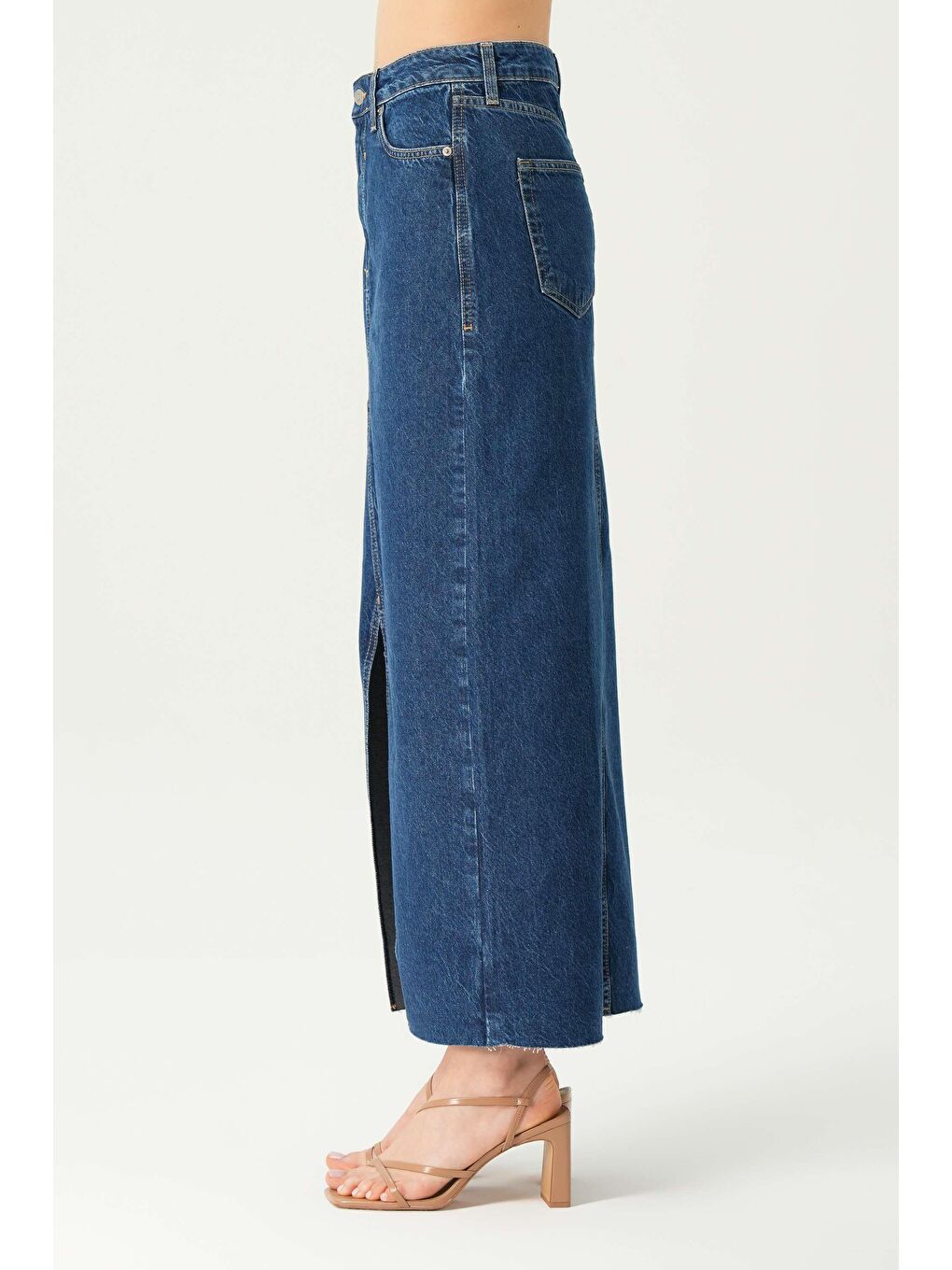Koyu Mavi Yüksek Bel Patı Fermuarlı Yırtmaçlı Etek Ucu Kesik Maxi Jean Etek C 4532-051-2