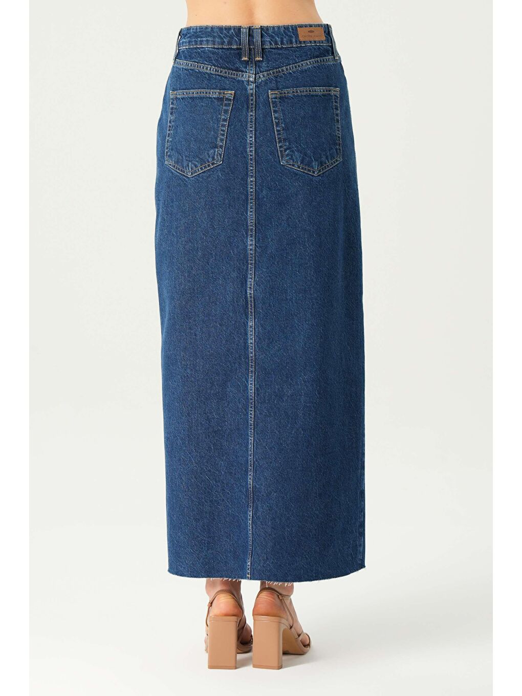 Koyu Mavi Yüksek Bel Patı Fermuarlı Yırtmaçlı Etek Ucu Kesik Maxi Jean Etek C 4532-051-3