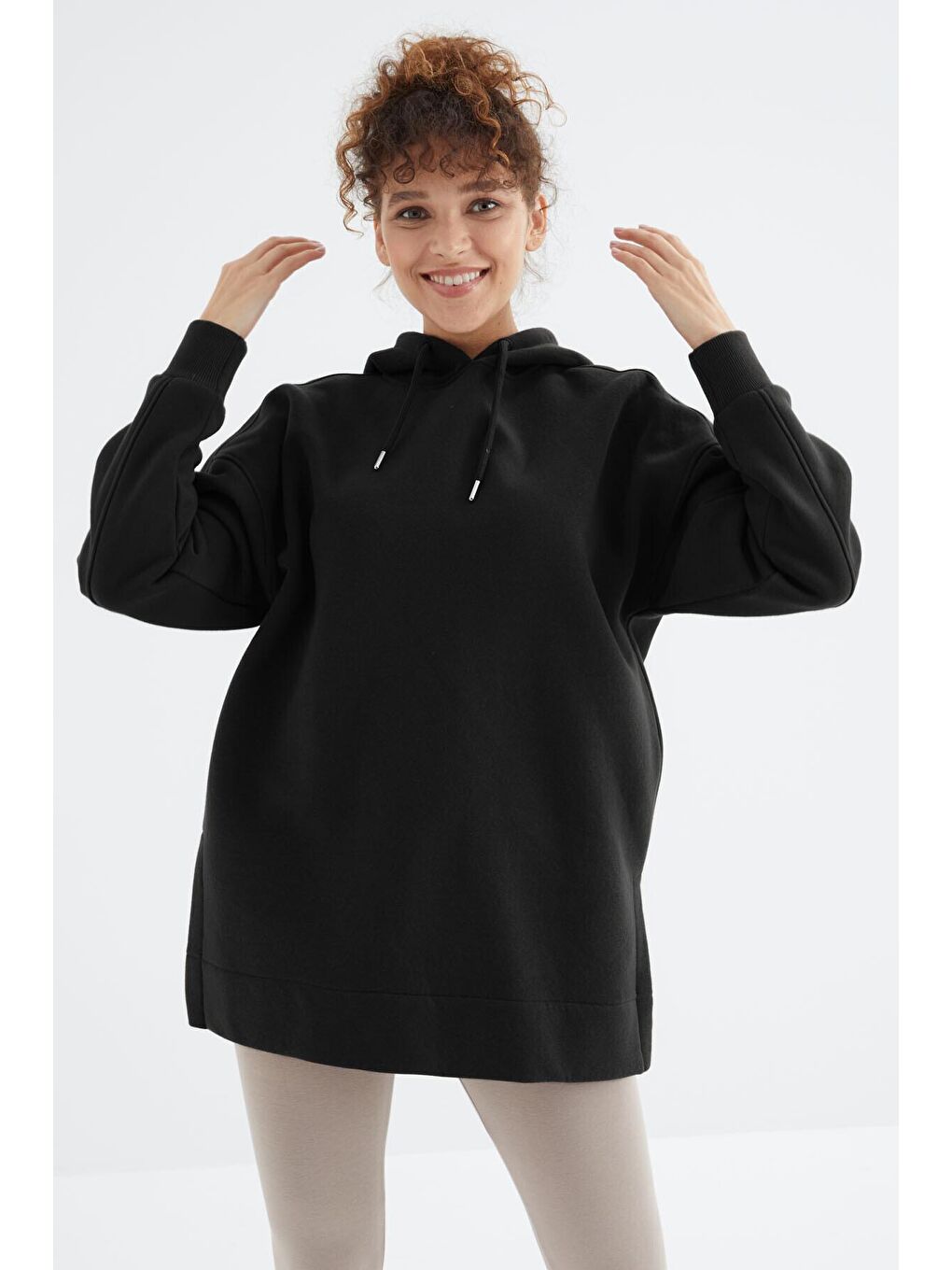 TOMMYLIFE Siyah Reglan Kol Basic Kapüşonlu Oversize Tunik - 97242 - 4