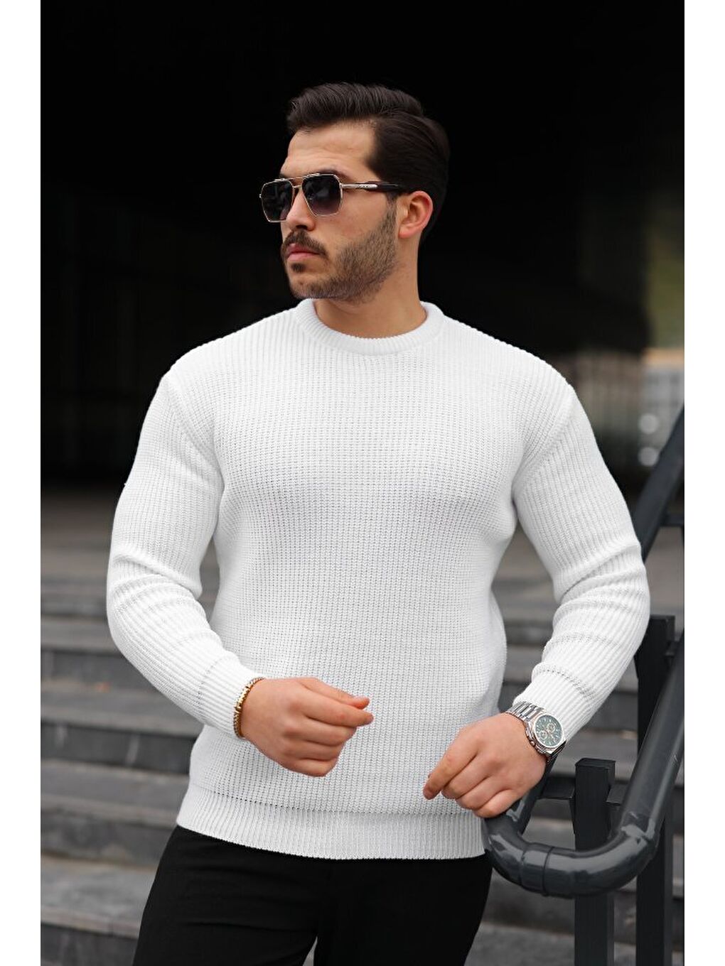 Beyaz Erkek Bisiklet Yaka Örme Kazak