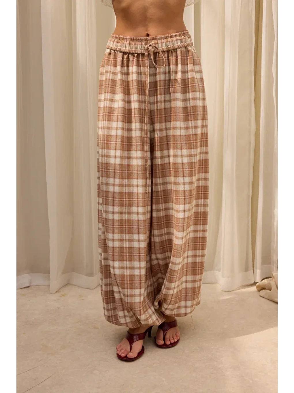 Jolene Ekoseli Bej Şalvar Pantolon-6