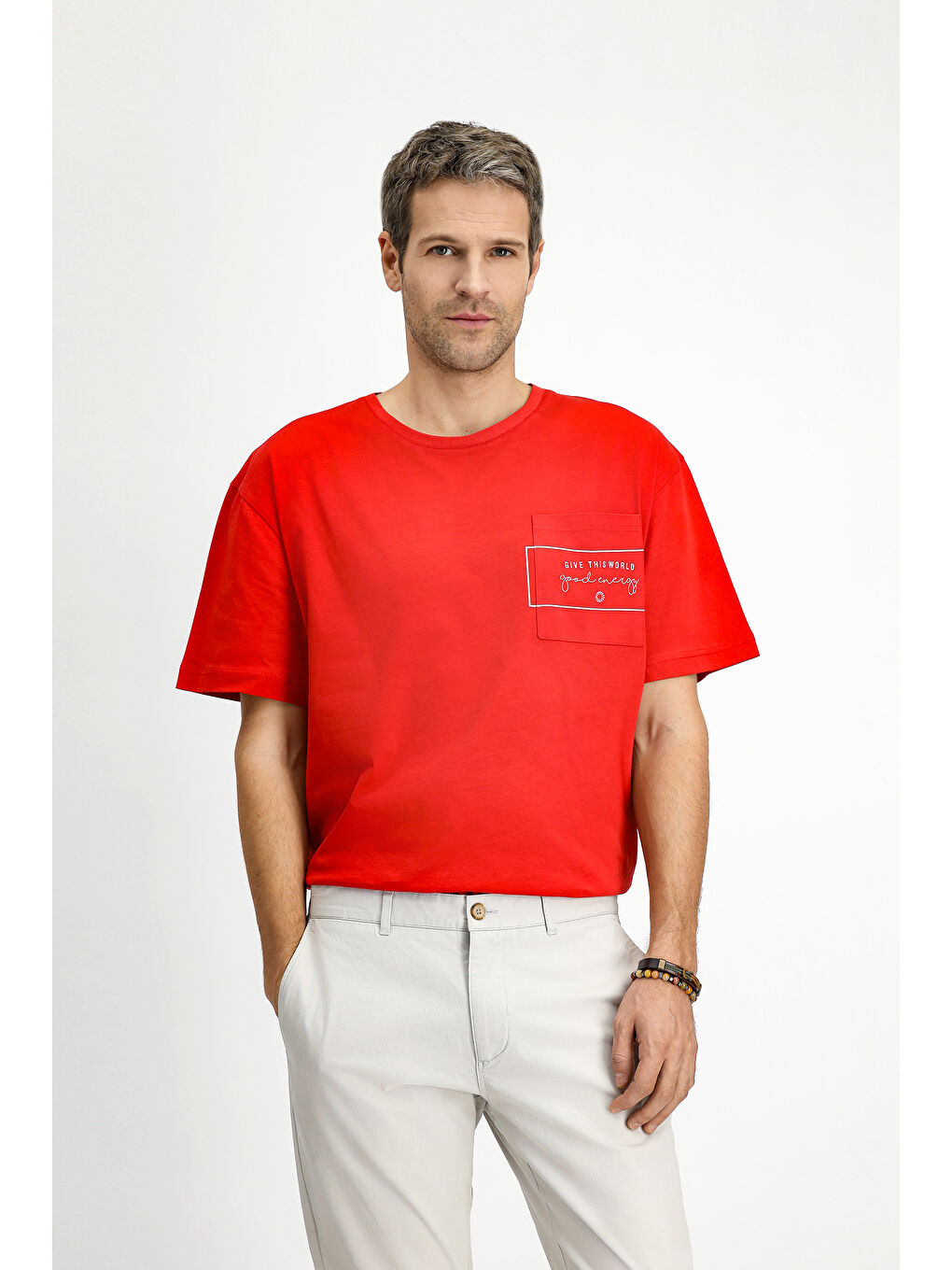 Kırmızı Bisiklet Yaka Oversize Pamuk Baskılı Tişört-1