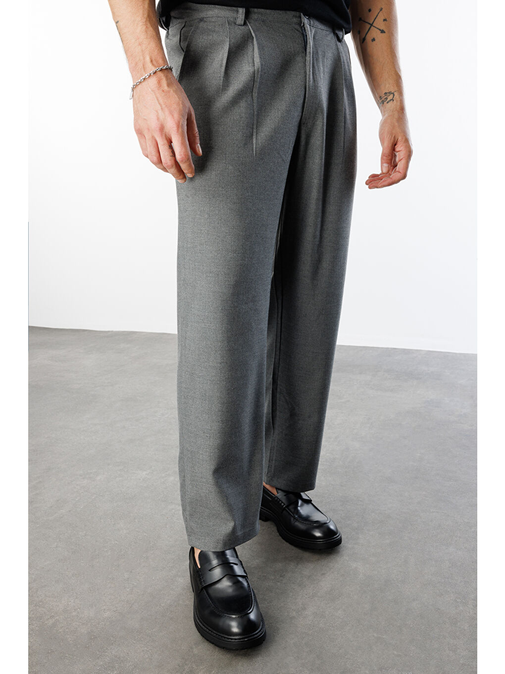 Antrasit Baggy Fit Kumaş Erkek Pantolon -KUMAŞ-Erkek Pantolon-3