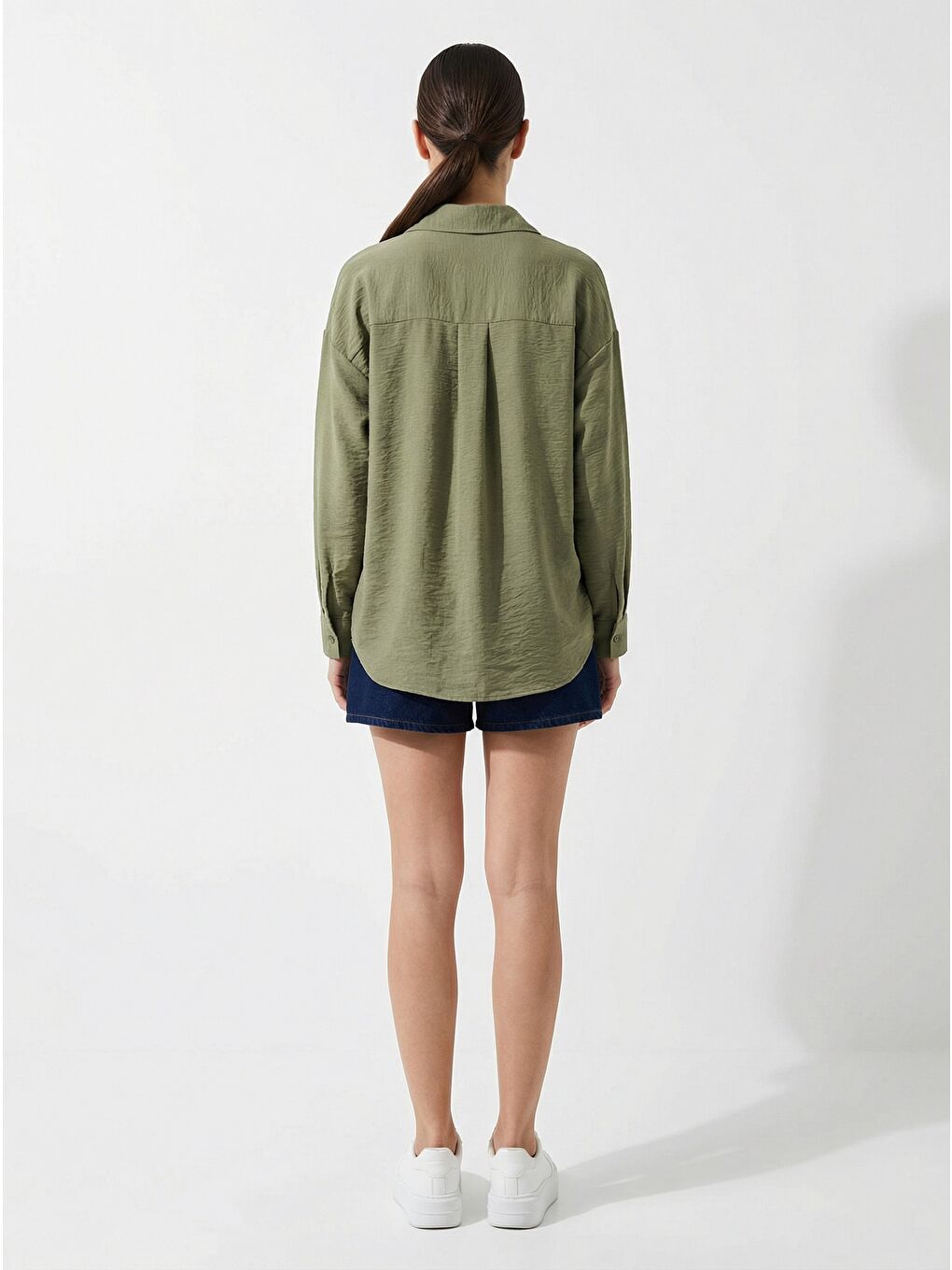 20153 Tek Cepli Oversize Keten Gömlek - A.Haki-5